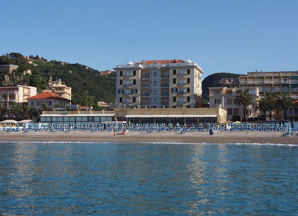 Lido Resort Finale Ligure Exterior foto